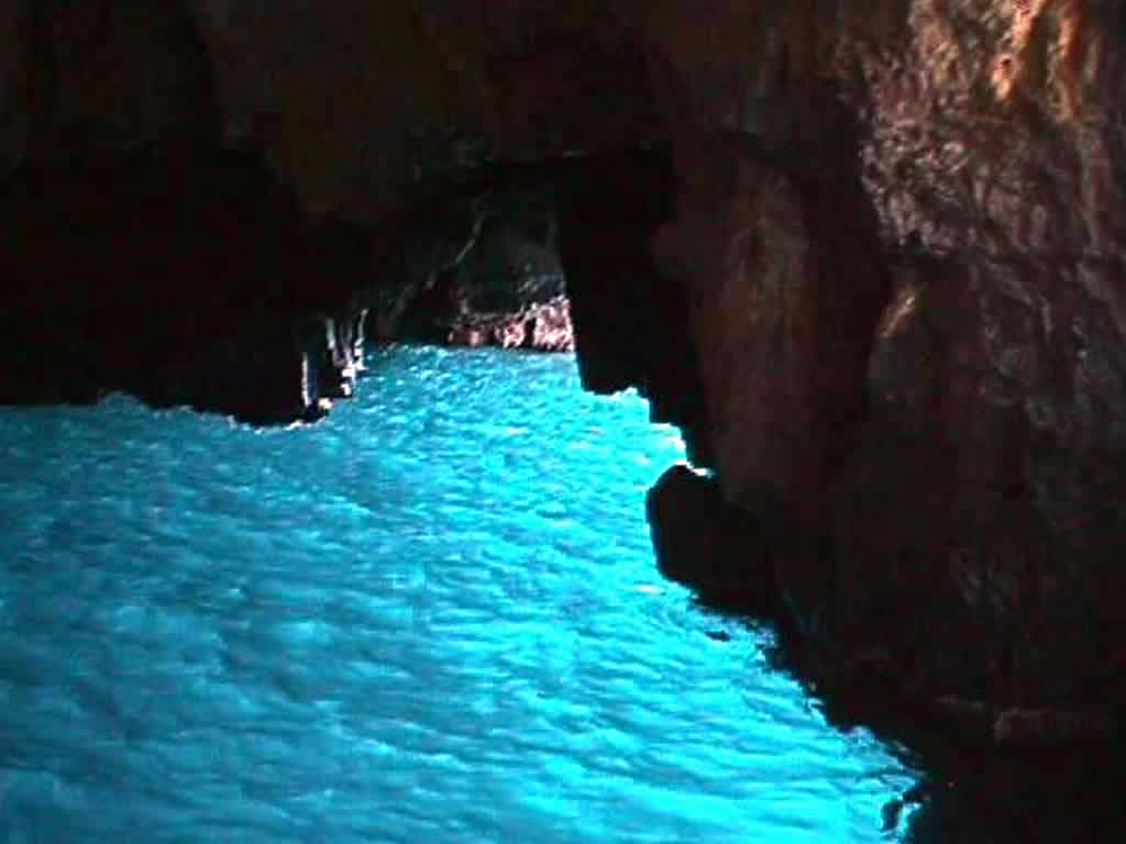 Grotta_Azzurra_2_large